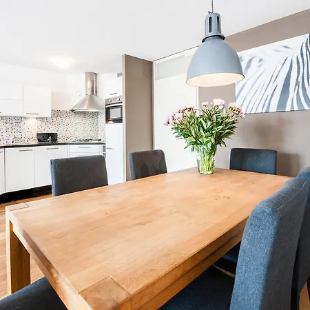 Apartment Short Group Staalmeesters Serviced