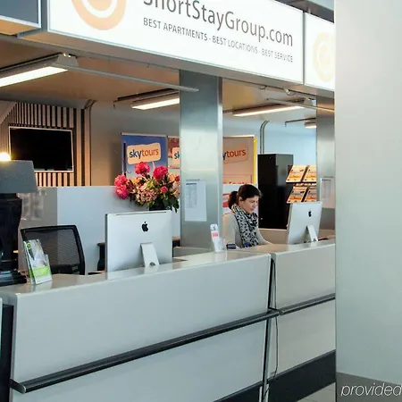 Short Group Staalmeesters Serviced Apartment