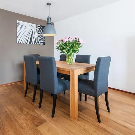 Apartment Short Group Staalmeesters Serviced