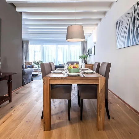Apartment Short Group Staalmeesters Serviced